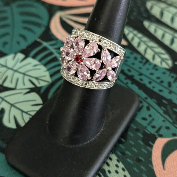 Sterling Pink CZ Flower Ring Size 7 - Picture 6 of 12